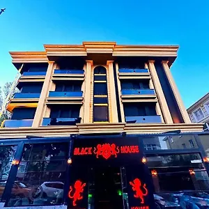 2* Apart Otel Black House